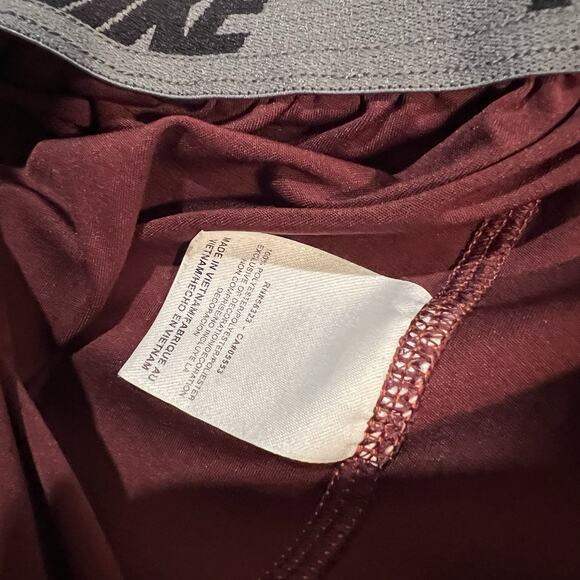 Virginia Tech Hokies Short Mens XXL 2XL Red Nike Dri-Fit Athletic Basketball - Picture 6 of 11